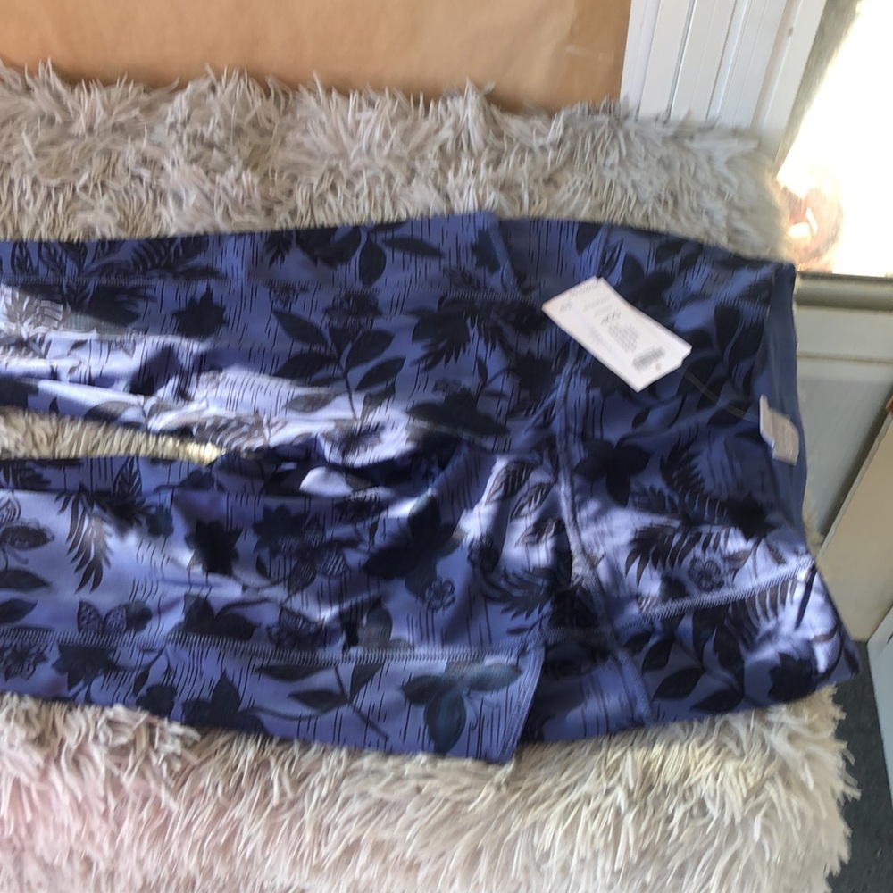 Leggings - Picture 2 of 8